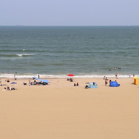 Beach Luxury Oceanfront Virginia Beach Exterior photo