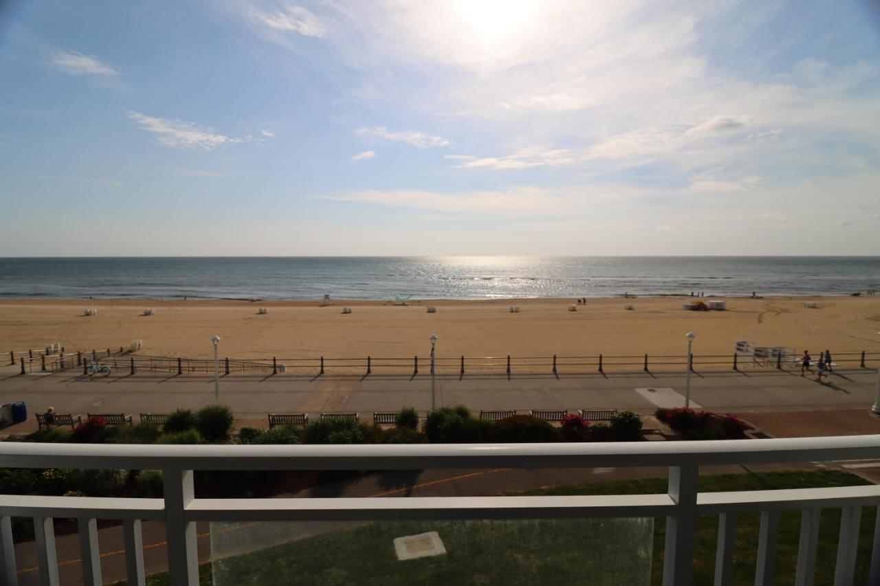 Beach Luxury Oceanfront Virginia Beach Exterior photo