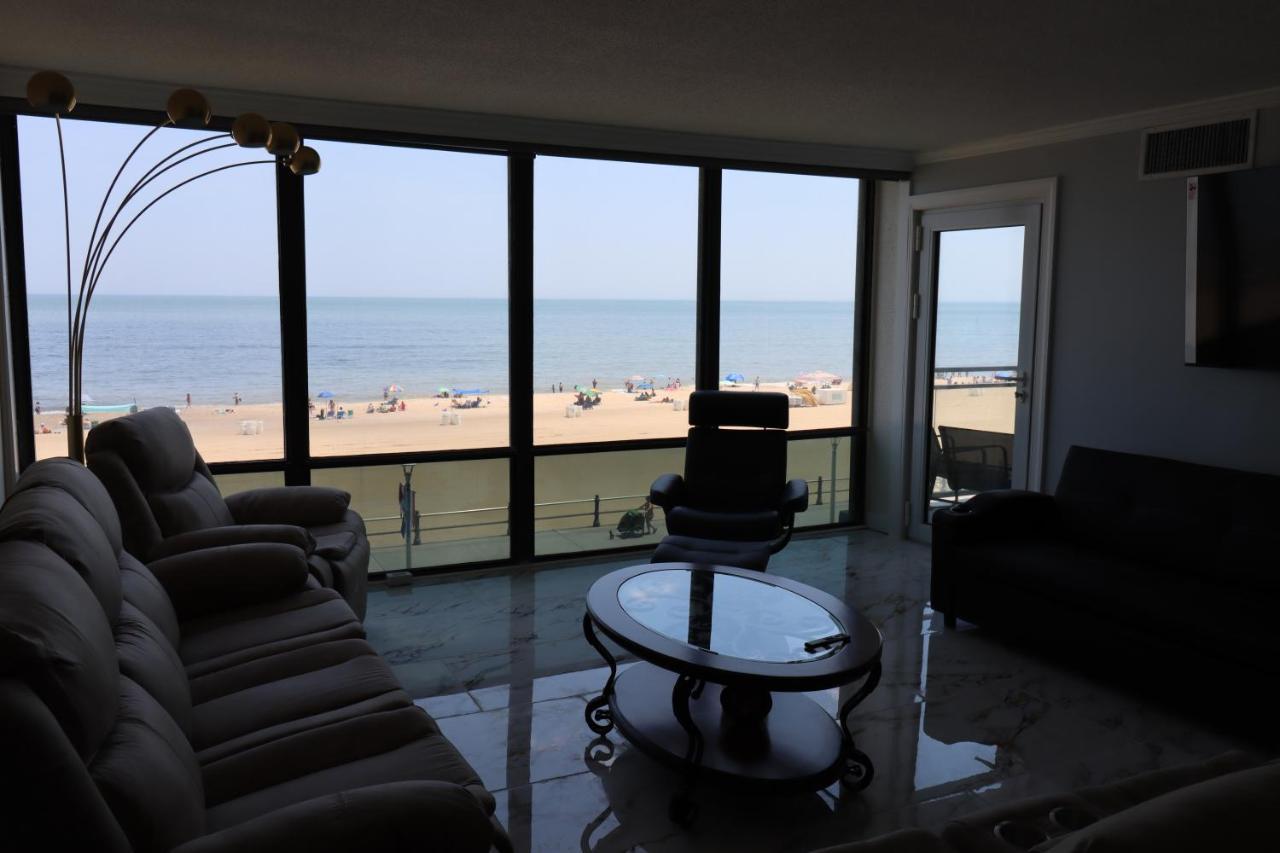 Beach Luxury Oceanfront Virginia Beach Exterior photo