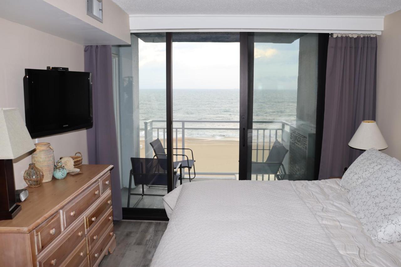 Beach Luxury Oceanfront Virginia Beach Exterior photo