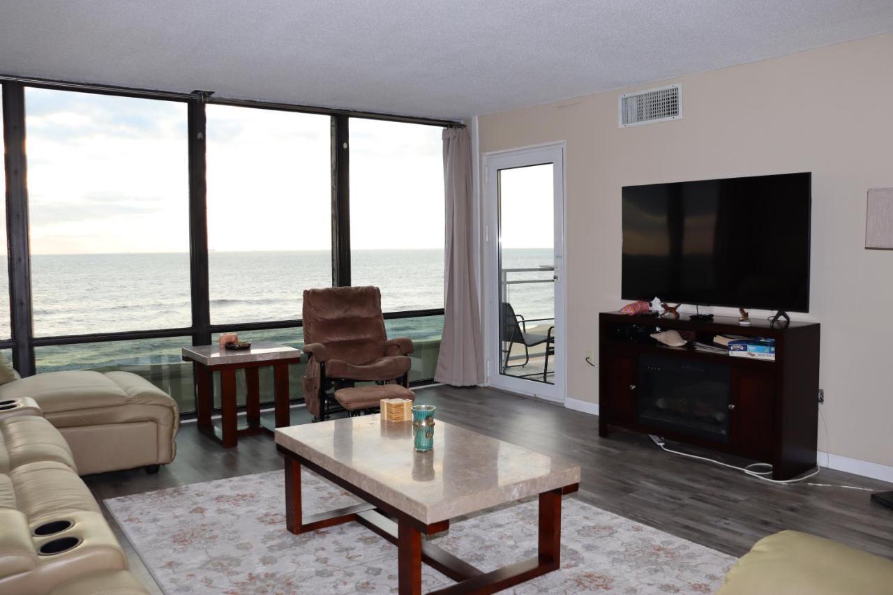 Beach Luxury Oceanfront Virginia Beach Exterior photo