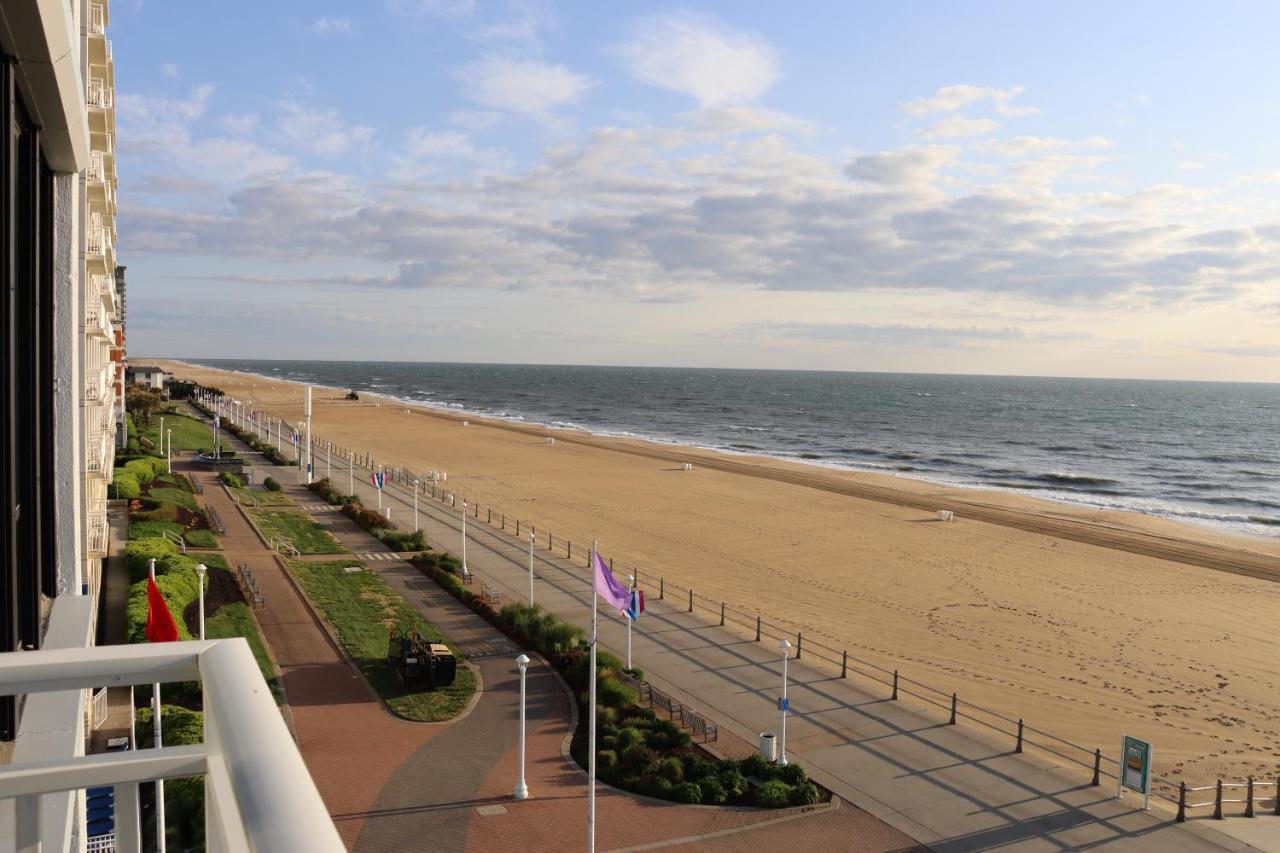 Beach Luxury Oceanfront Virginia Beach Exterior photo