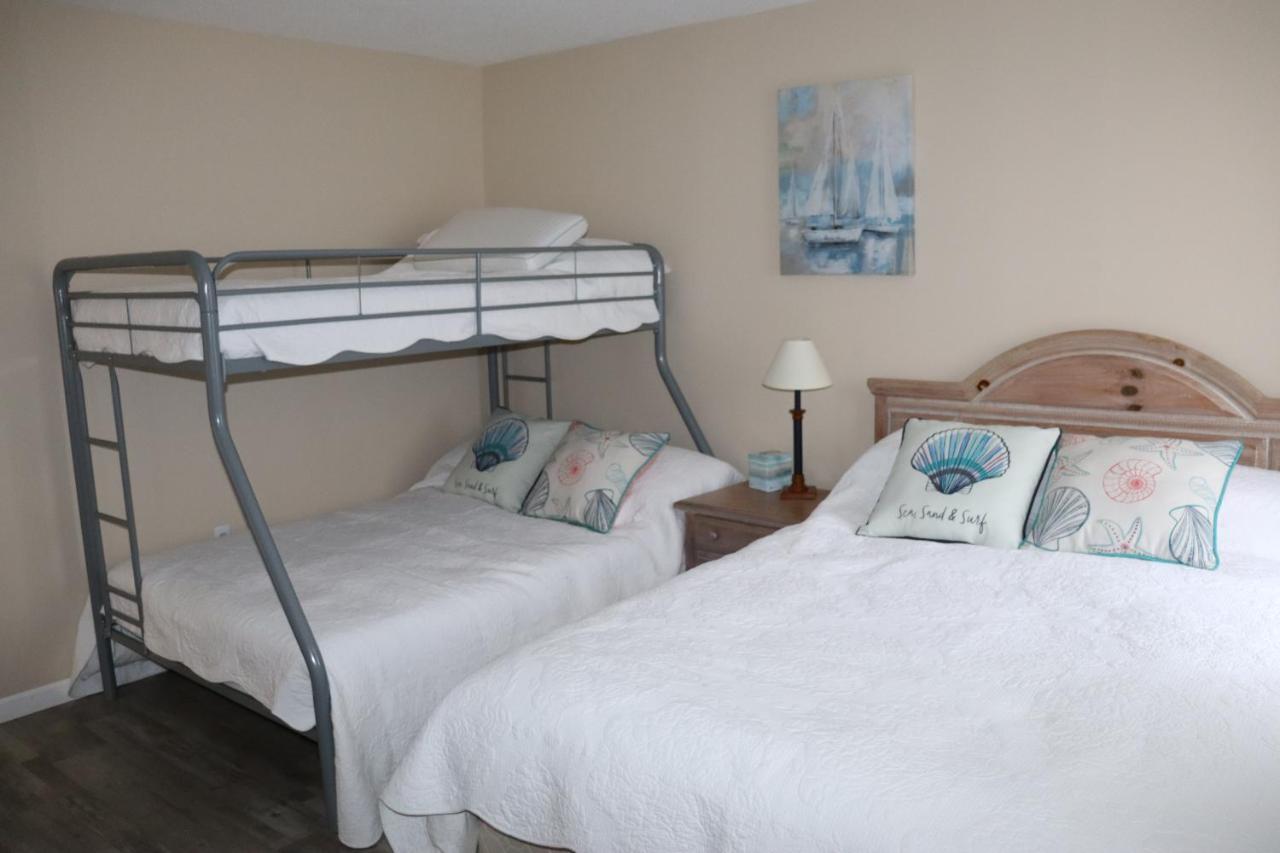 Beach Luxury Oceanfront Virginia Beach Exterior photo